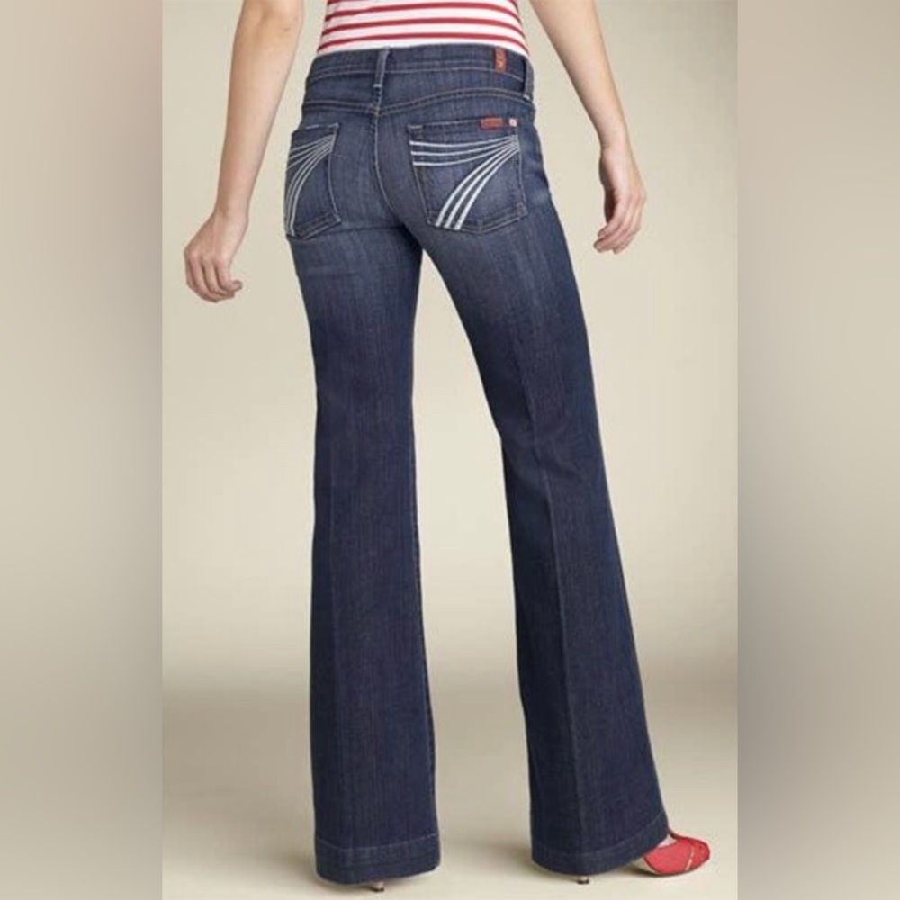 7 for All Mankind Dojo Jeans!! White 7 pockets,  size 27